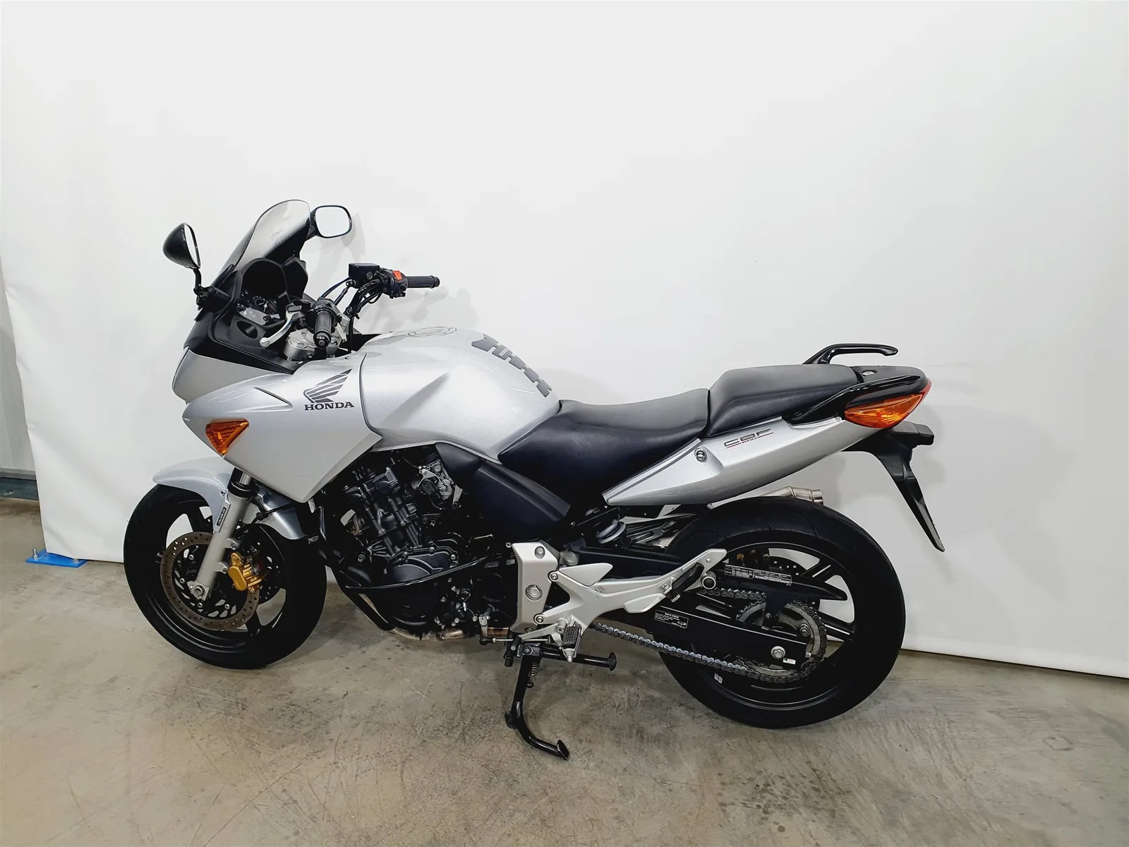 Honda CBF 600 \*KD NEU\*HU/AU NEU\*PC38\*ABS\*18969km\*