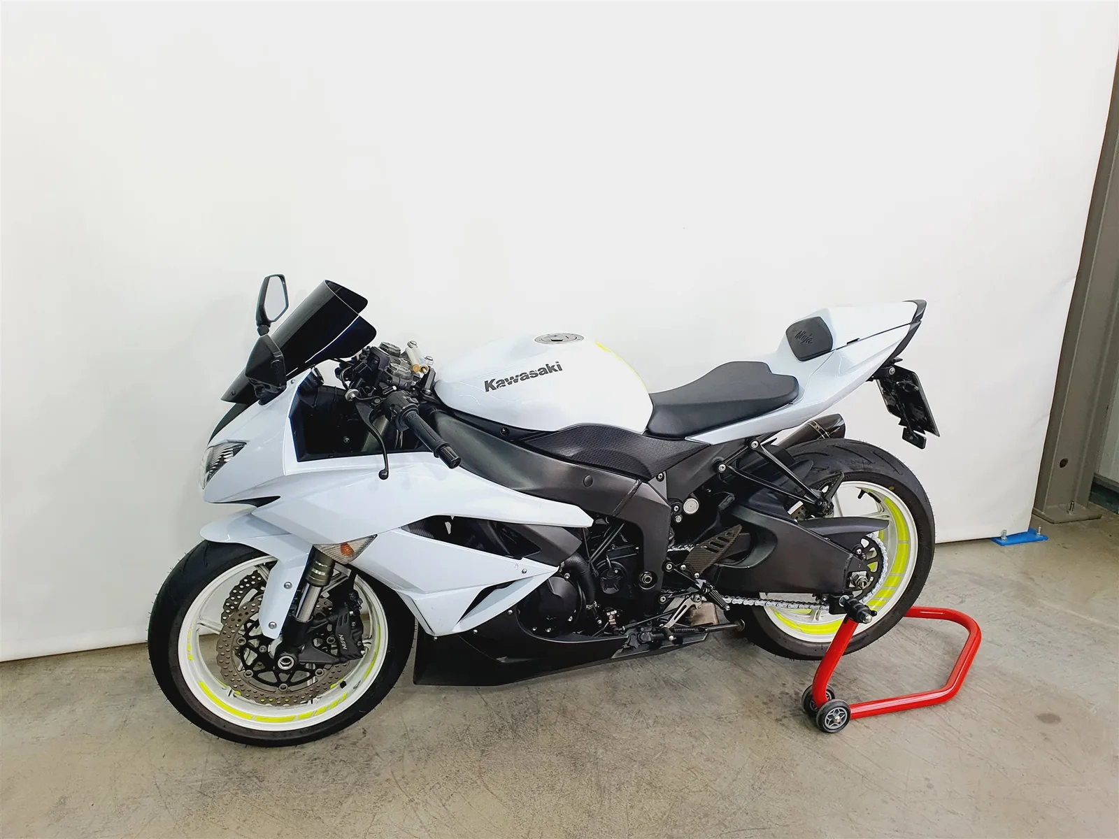Kawasaki Ninja ZX-6R \*KD/ReifenNEU\*Tiefer\*Öhlins\*Akrapovic\*Rizoma\*