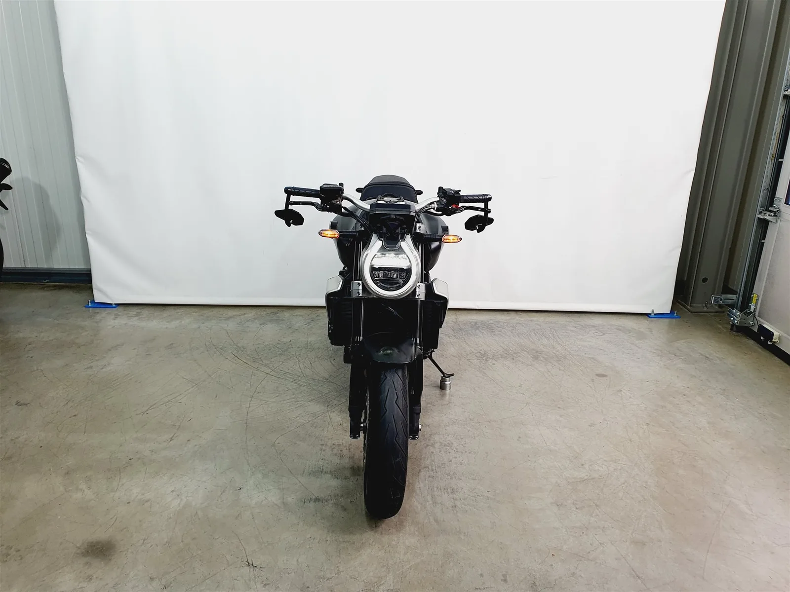 Honda CB1000R+ \*1.Hand\*Service NEU\*7205km\*ABS\*Modis\*TC\*TFT\*LED\*