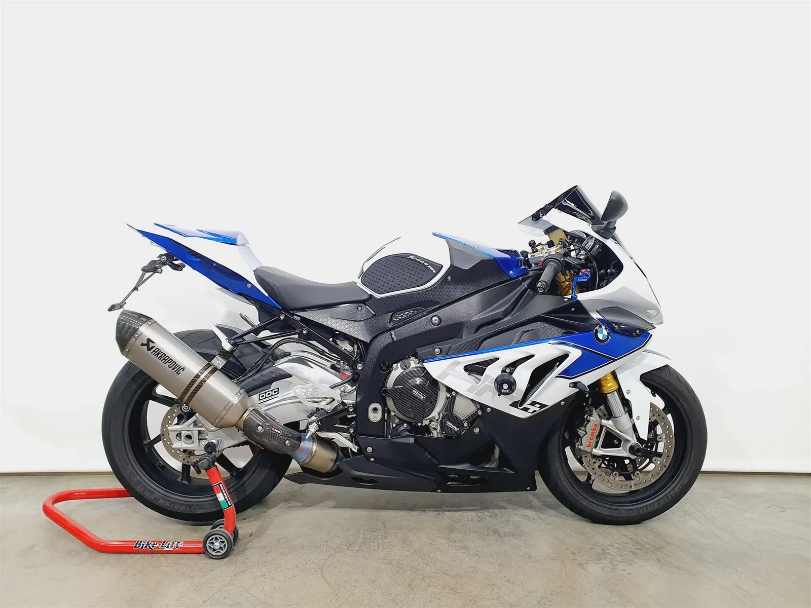 BMW HP4 \*KD NEU\*Akrapovic komplett\*Zubehör\*MRA\*LED\*