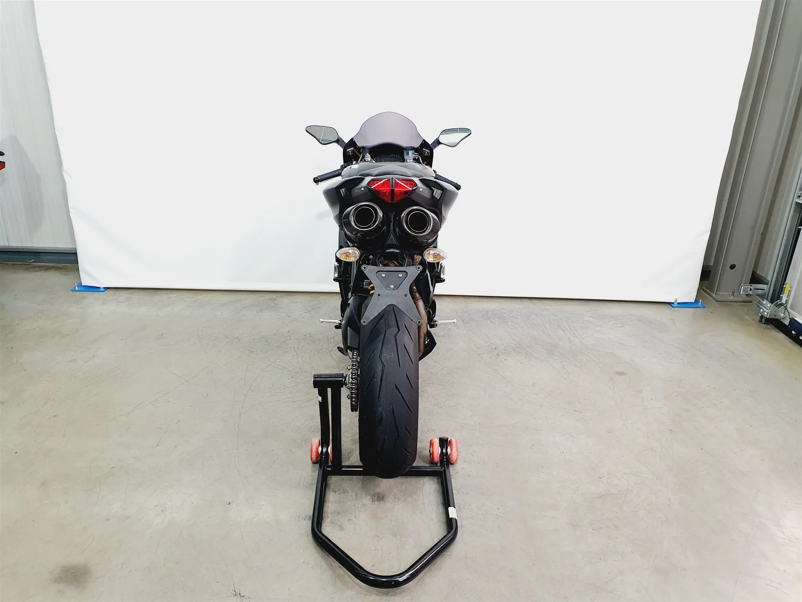 Ducati 848 EVO \*KD NEU\*Shark Sportauspuff\*Black\*Schwarz\*8339km\*