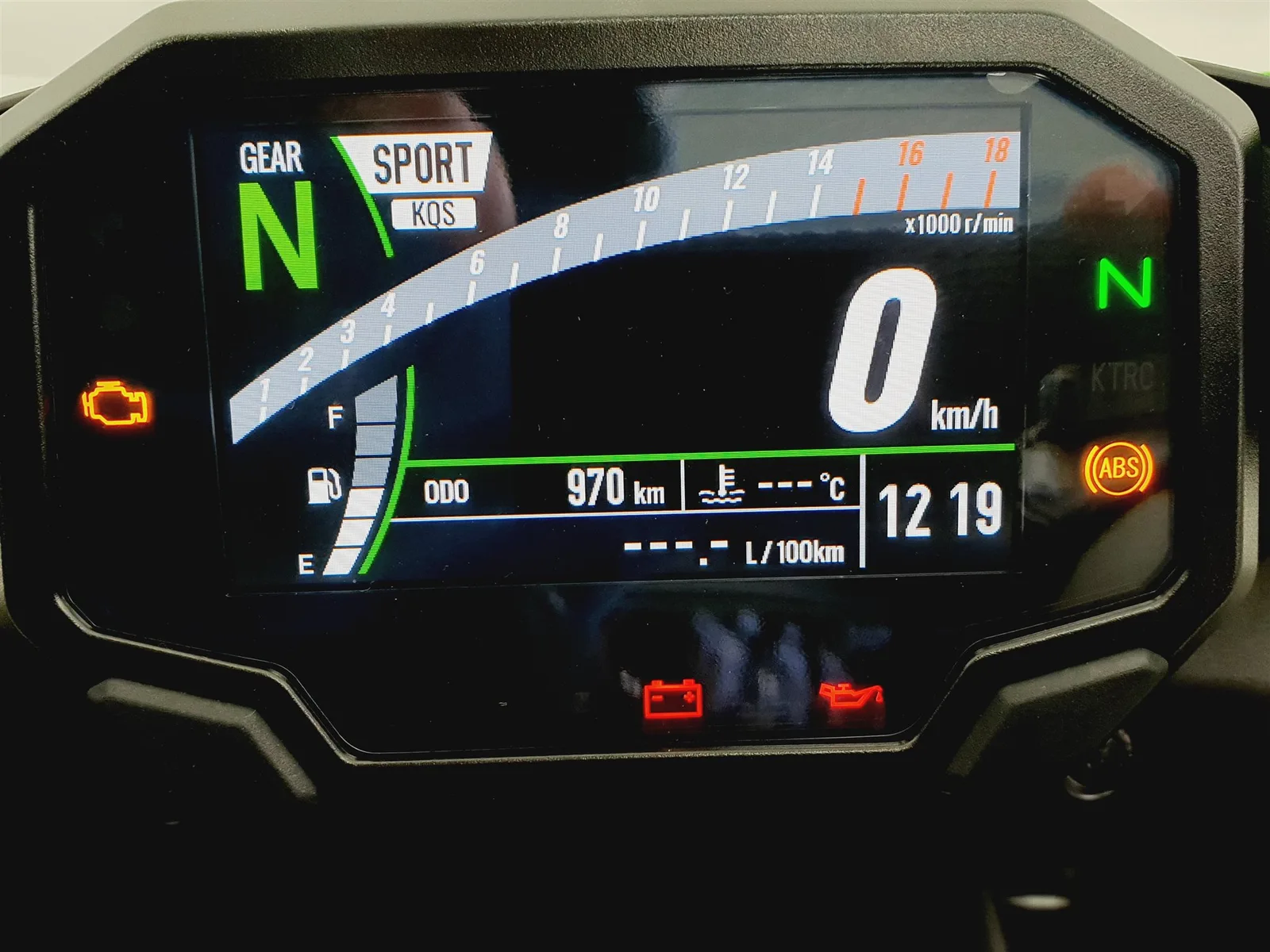 Kawasaki Ninja ZX-6R 40th Anniversary Edition 636\*1.Hand\*Sondermodel\*Akrapovic\*Garantie 2029\*