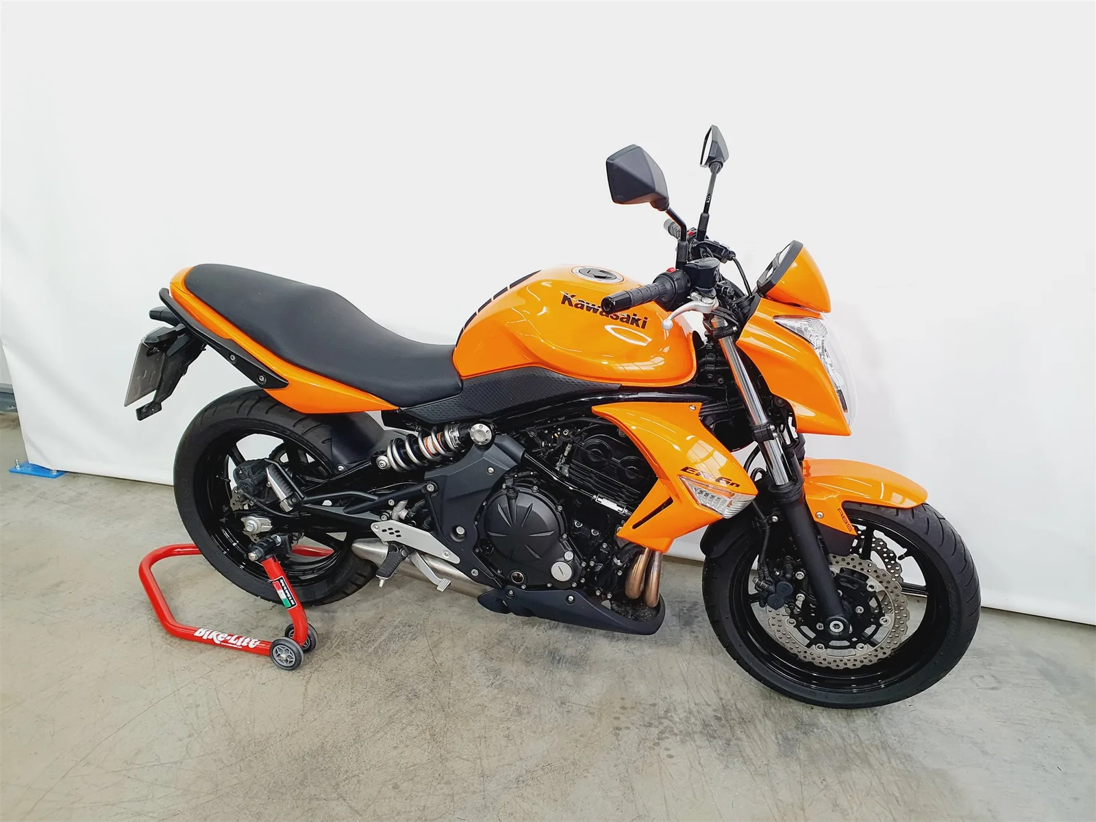 Kawasaki ER-6n ABS\*KD/HU NEU\*Tiefer 25mm\*Scheckheftgepflegt\*A2\*