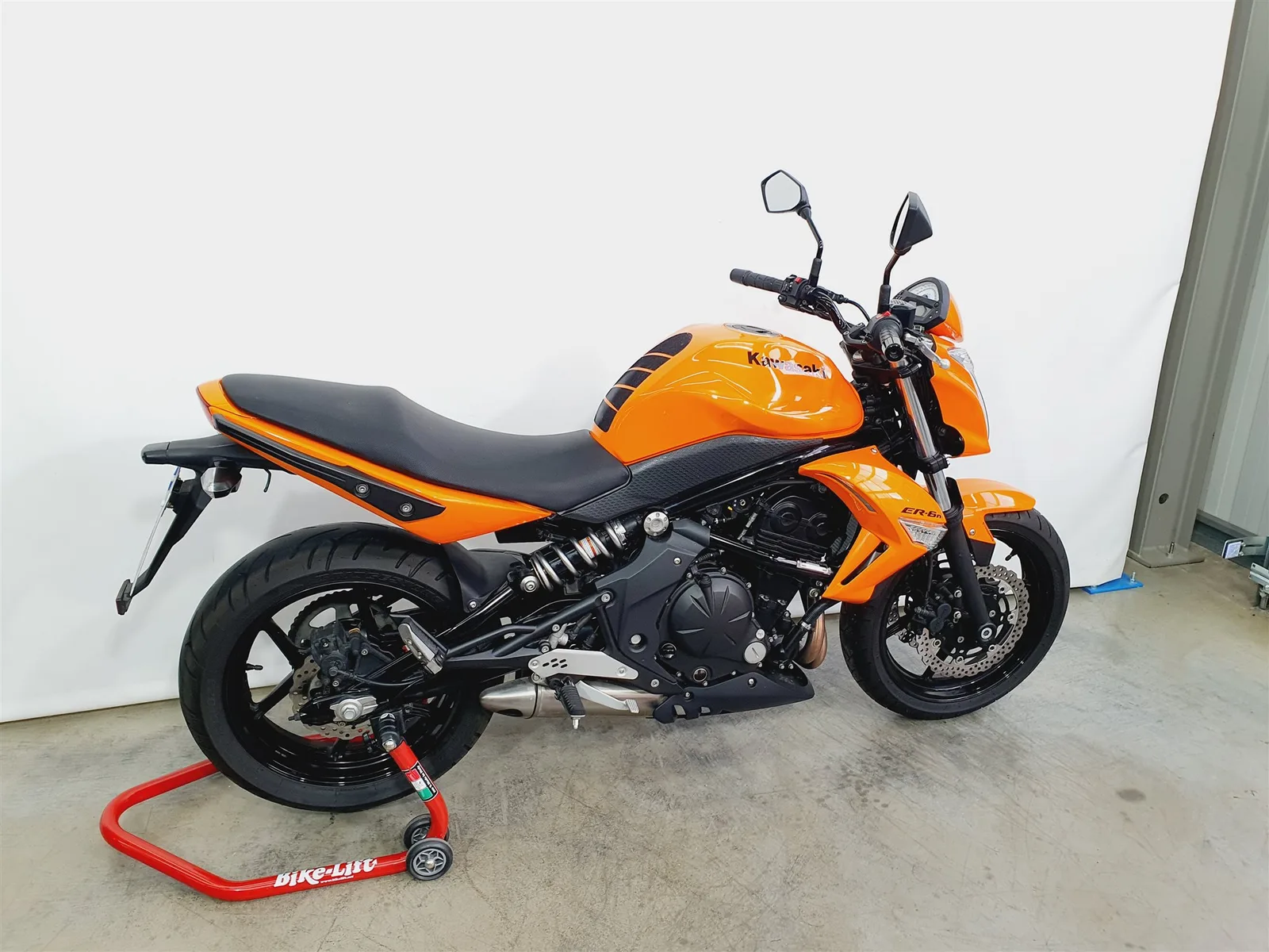 Kawasaki ER-6n ABS\*KD/HU NEU\*Tiefer 25mm\*Scheckheftgepflegt\*A2\*
