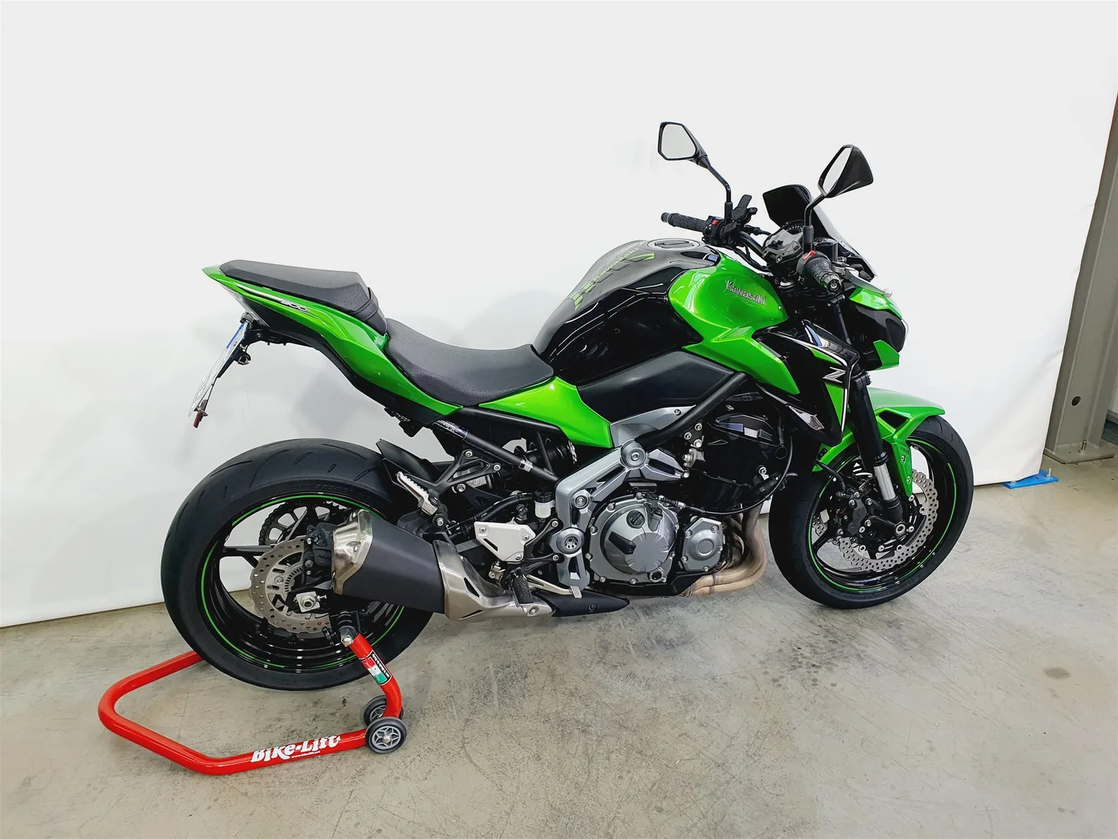 Kawasaki Z900 \*KD NEU\*LED\*ABS\*8386km\*