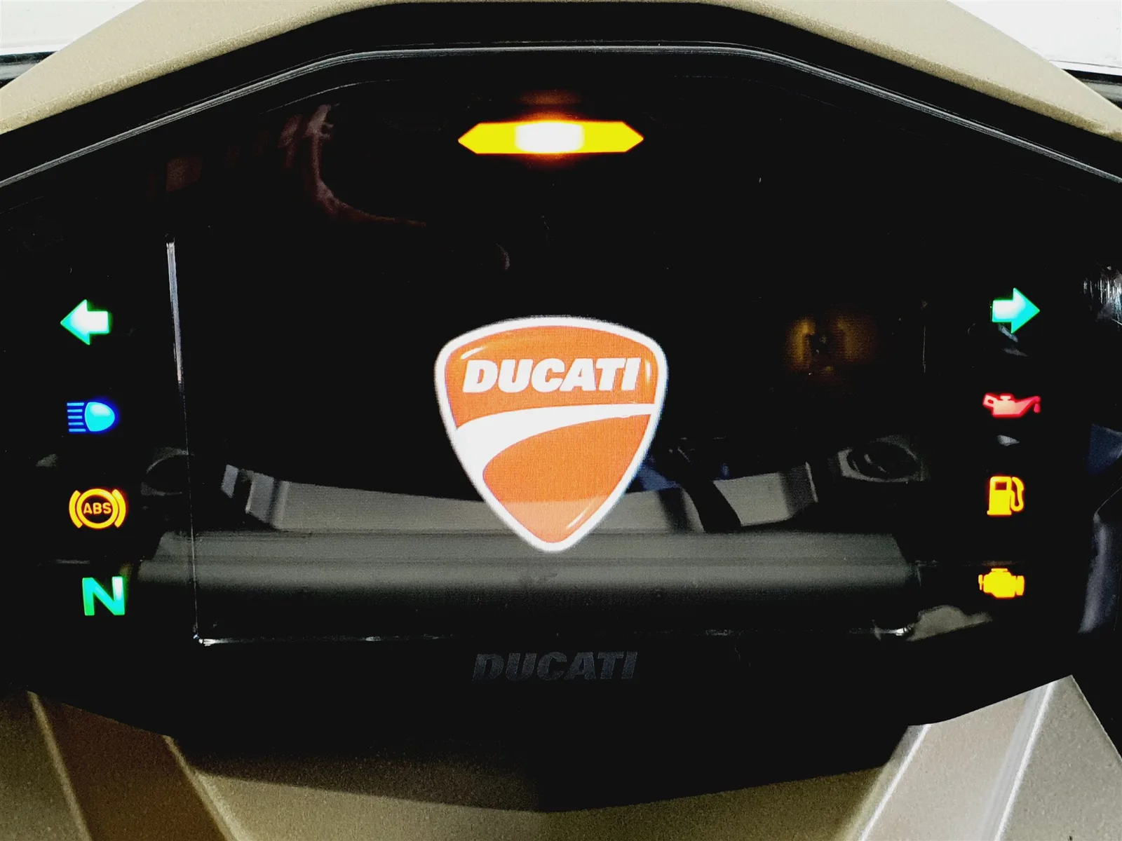 Ducati 1199 Panigale S \*QD Komplettausp.\*EBC\*DTC\*ABS\*Carbon\*Zubehör\*
