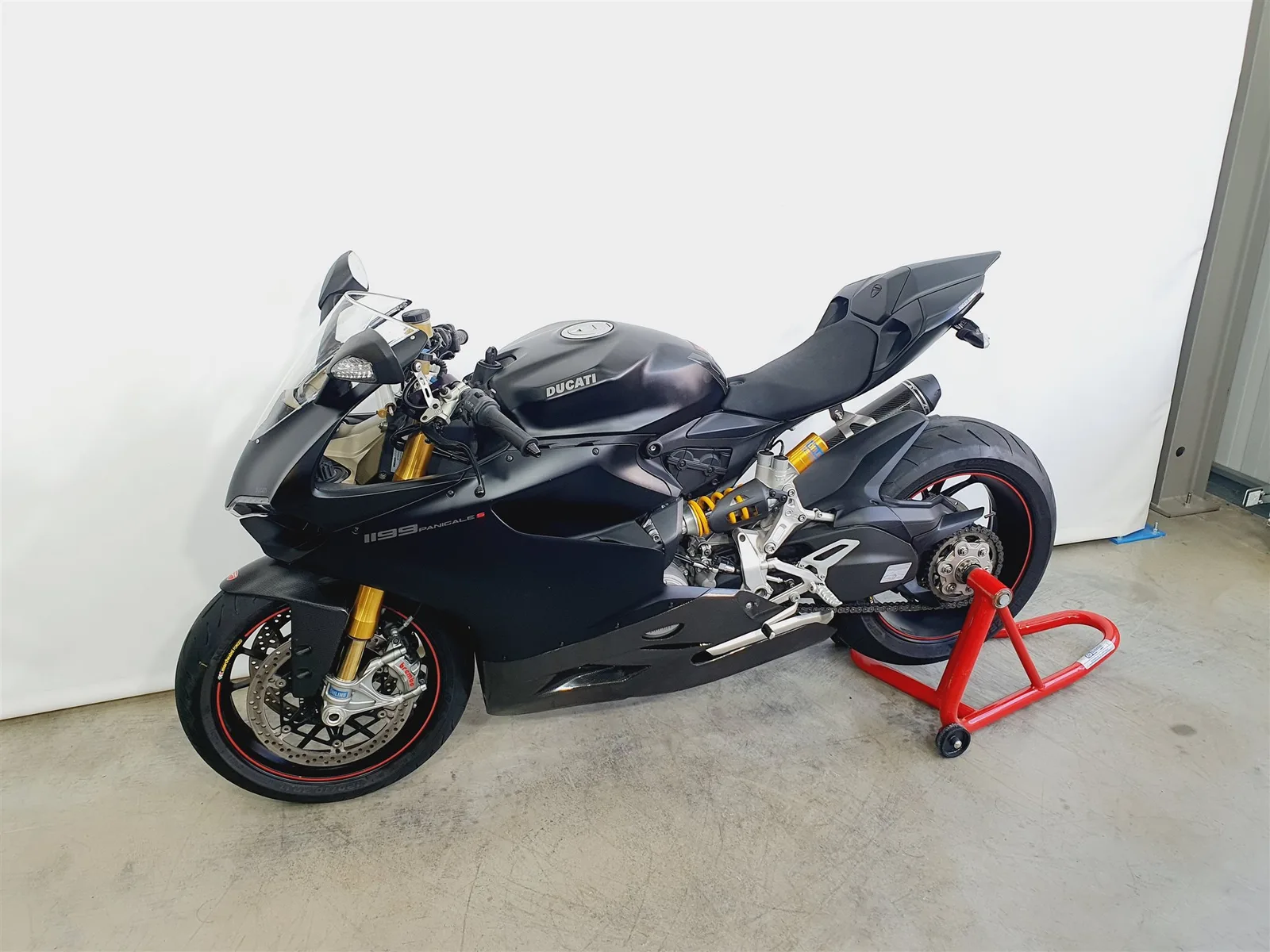 Ducati 1199 Panigale S \*QD Komplettausp.\*EBC\*DTC\*ABS\*Carbon\*Zubehör\*