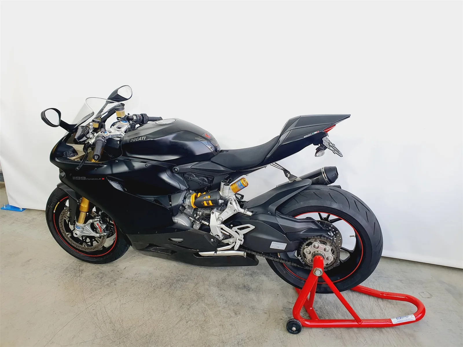 Ducati 1199 Panigale S \*QD Komplettausp.\*EBC\*DTC\*ABS\*Carbon\*Zubehör\*