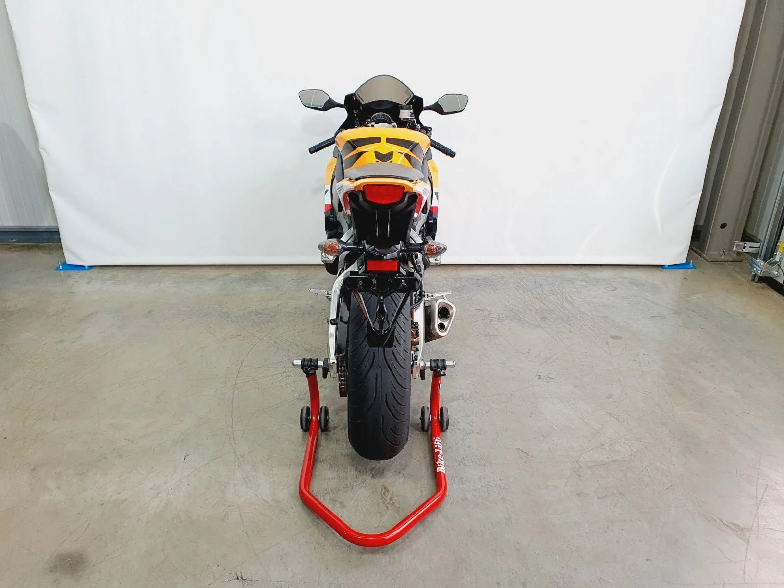 Honda CBR1000RR Fireblade \*1.Hand\*KD NEU\*Repsol\*ABS\*Original\*SC59\*18061km\*