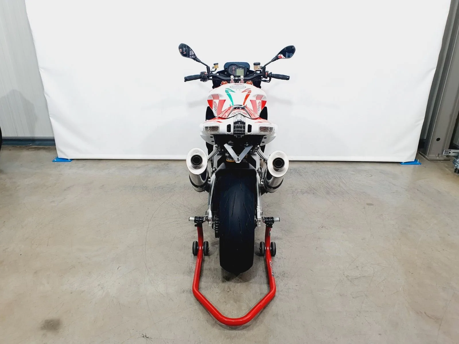Aprilia RSV 1000 Tuono \*KD NEU\*LeoVince Auspuff\*LSL Lenker\*