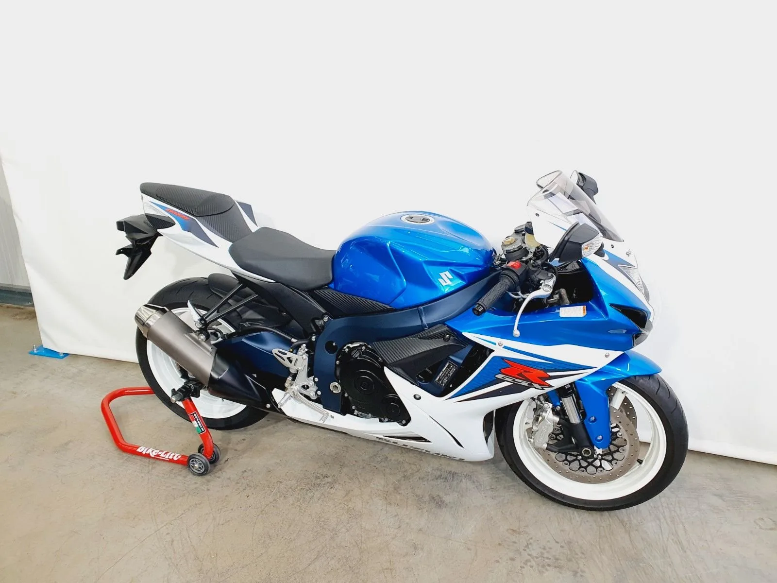 Suzuki GSX-R 600 \*1.Hand\*KD NEU\*2088km\*L1\*L2\*L3\*L4\*Tiefer\*