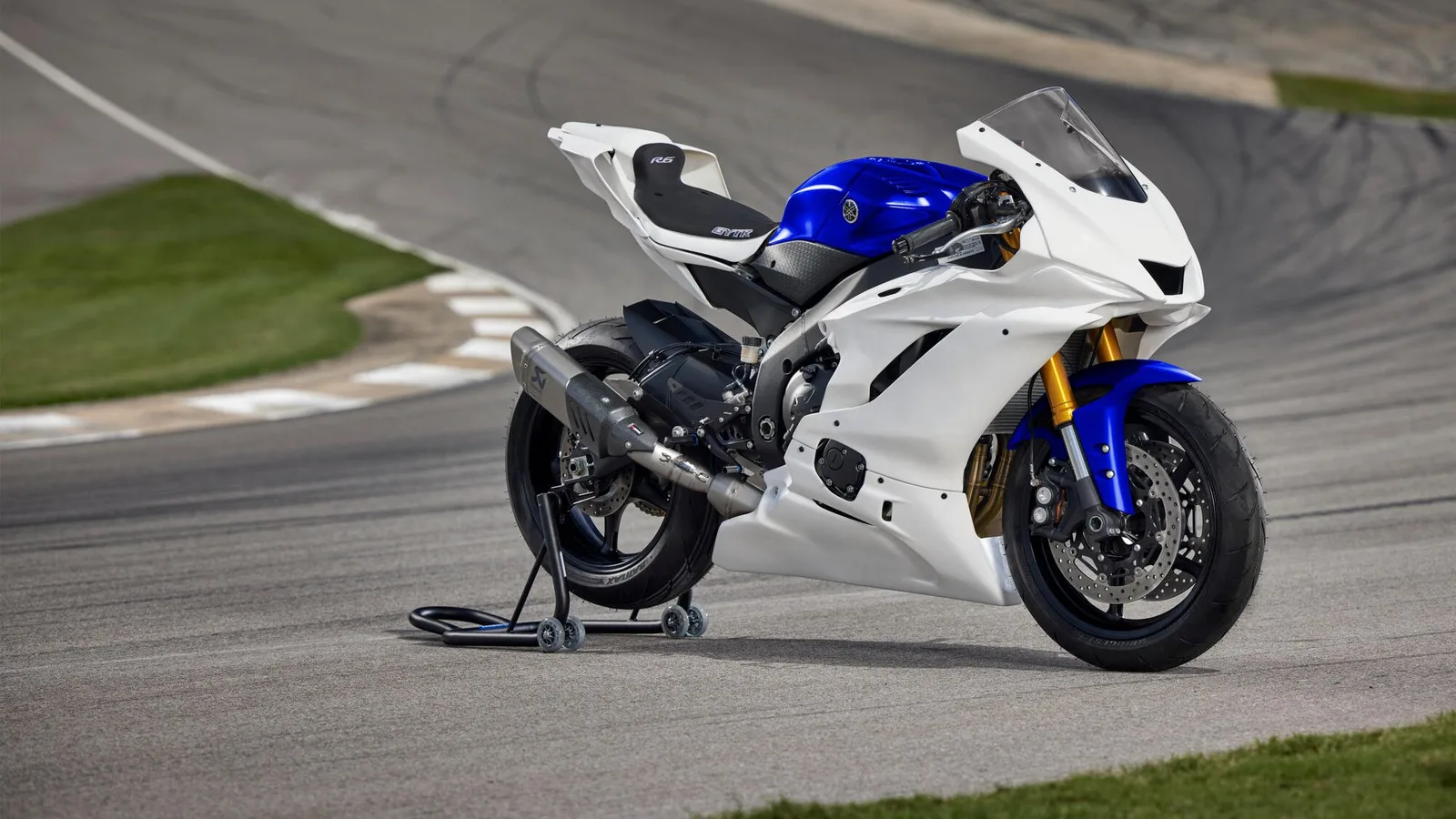 Yamaha R6 GYTR, MY 2024- Primer White