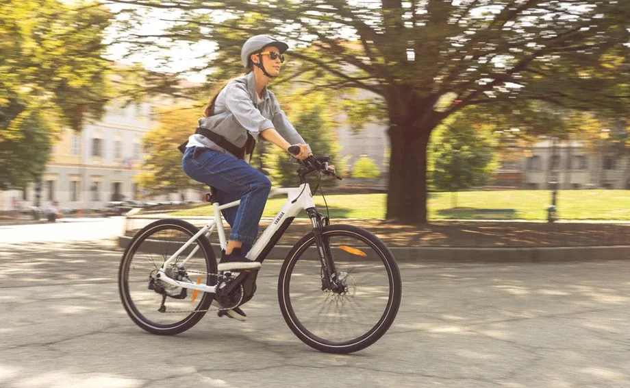 Yamaha CrossCore RC, MY 2023 - Urban Sage