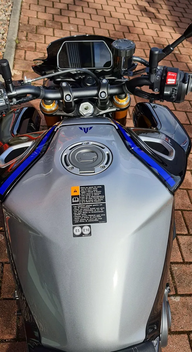 Yamaha MT-10 SP, - Icon performance-"inkl.Akrapovic" - SOFORT verfügbar