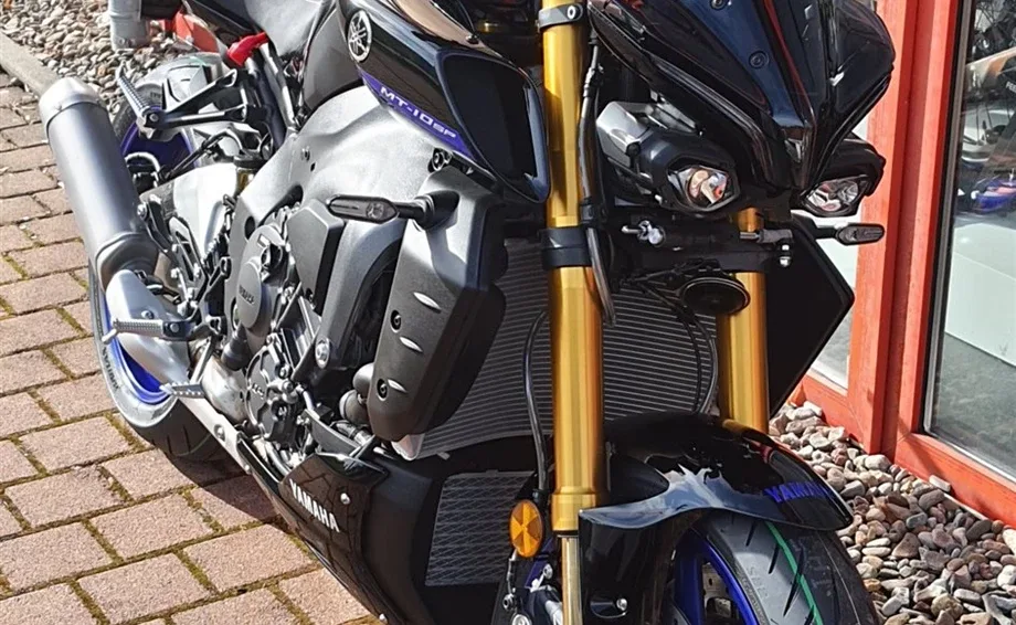 Yamaha MT-10 SP, - Icon performance-"inkl.Akrapovic" - SOFORT verfügbar