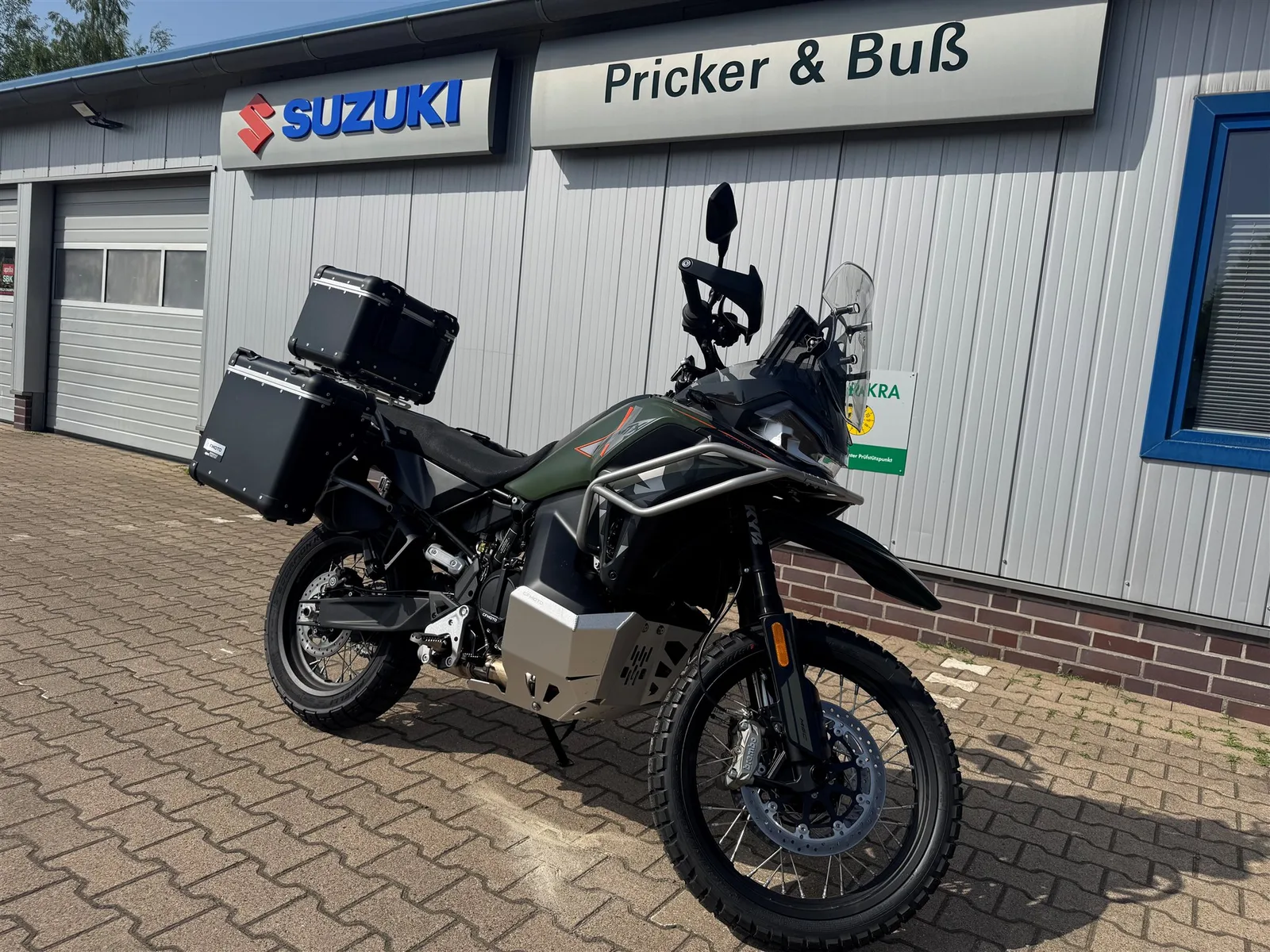 CFMOTO 1000MT-X am Lager