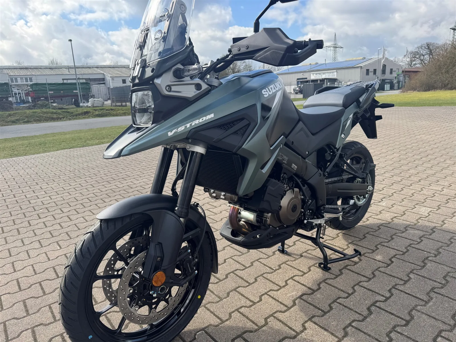 Suzuki V-Strom 1050