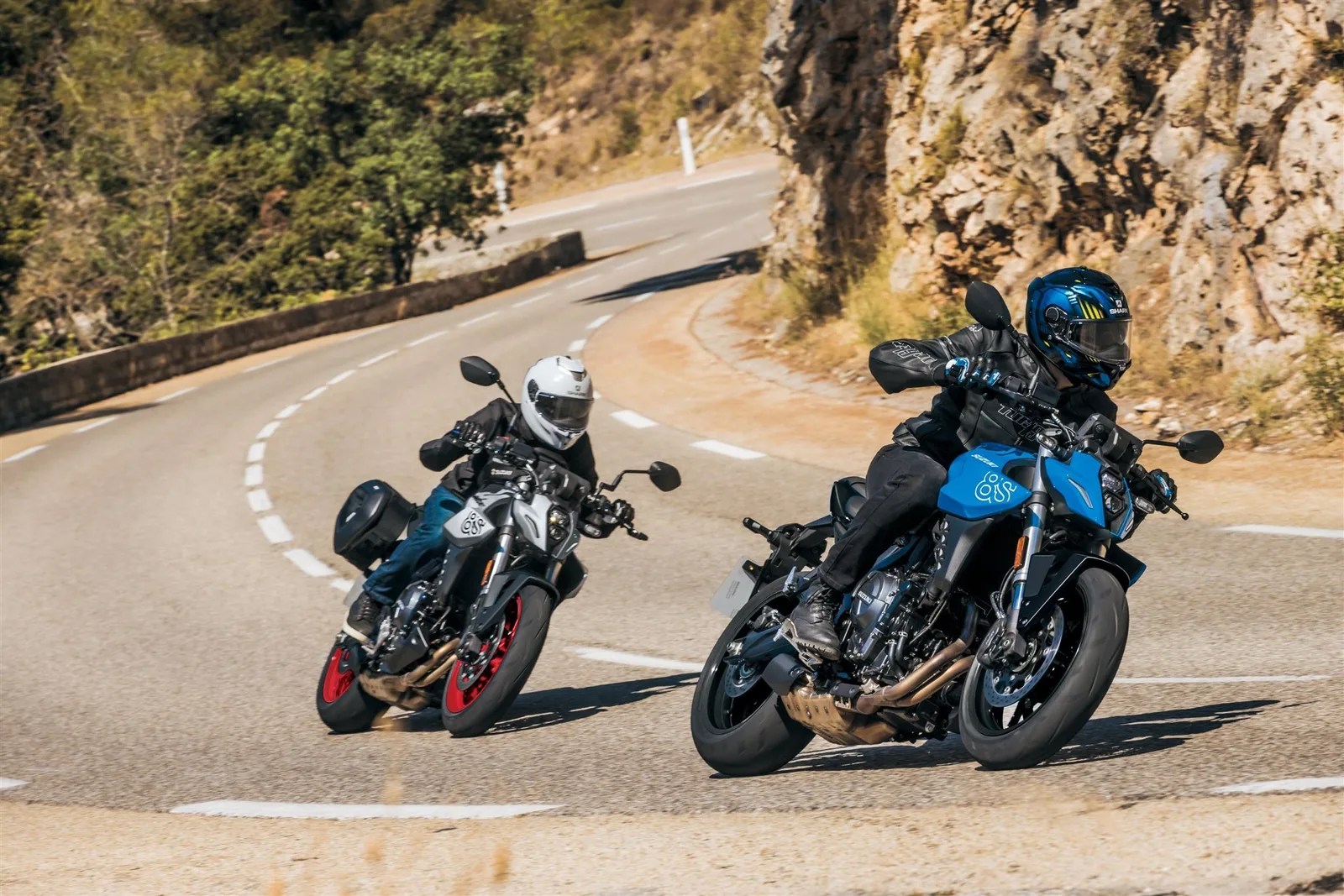 Suzuki GSX-8S offen oder gedrosselt