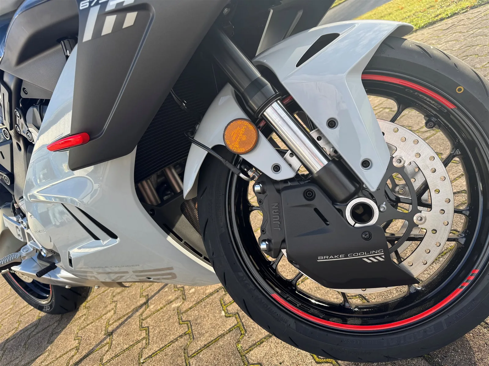 CFMOTO 675SR-R A2 - 35kW möglich