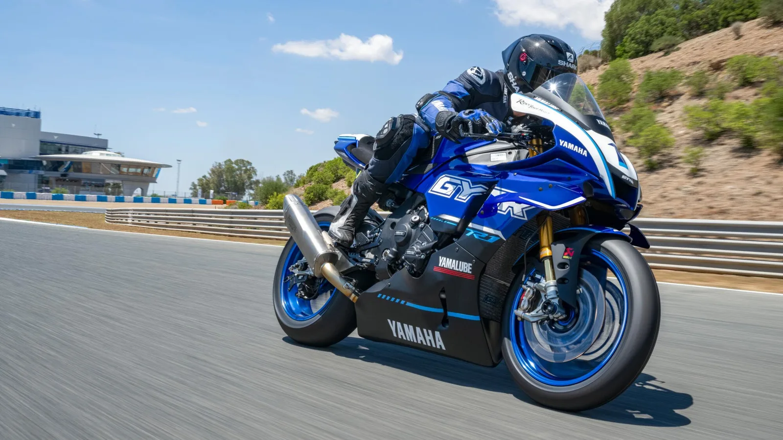 Yamaha R1 GYTR, MY 2025 - Primer Black
