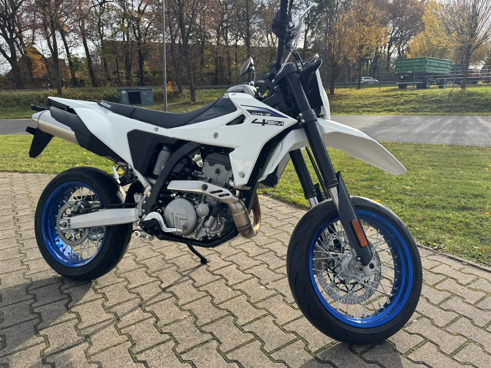 Suzuki DR-Z4SM