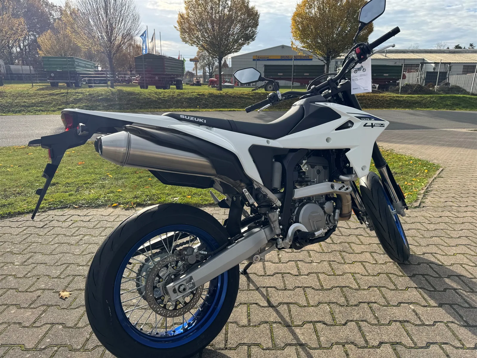 Suzuki DR-Z4SM