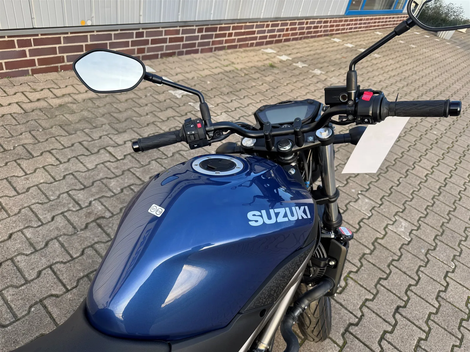 Suzuki SV650