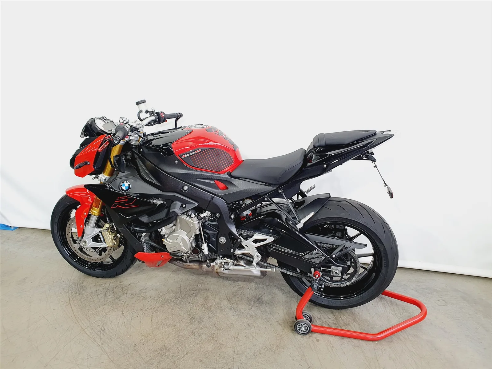 BMW S 1000 R \*KD NEU\*Reifen NEU\*Akrapovic\*16170km\*HP\*SC-Project\*