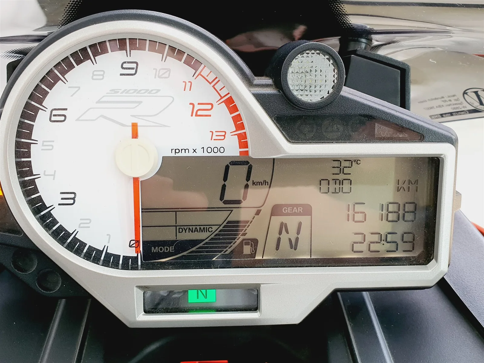 BMW S 1000 R \*1.Hand\*KD NEU\*Akrapovic\*16188km\*Wunderlich\*