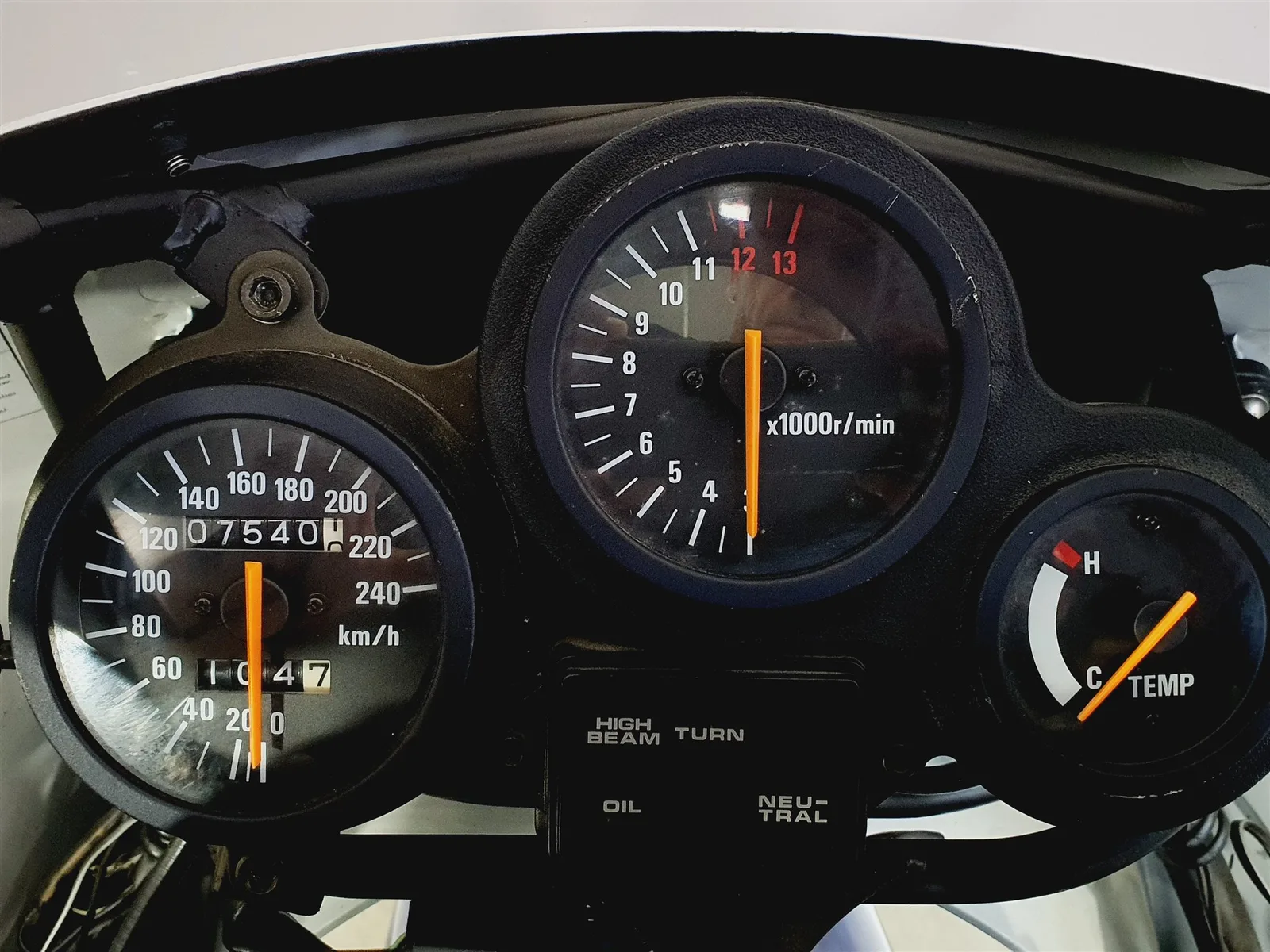 Suzuki RGV 250 \*Jolly Moto Auspuffanlage eingetragen\*VJ21\*7534km\*