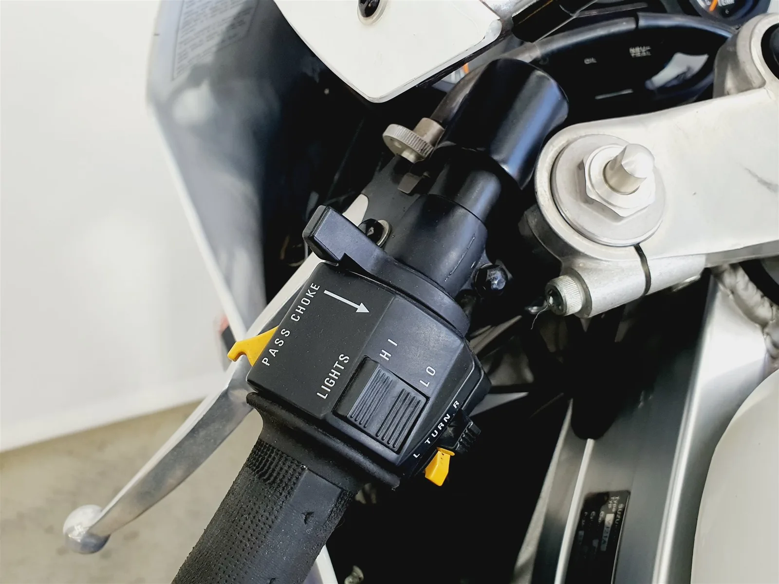 Suzuki RGV 250 \*Jolly Moto Auspuffanlage eingetragen\*VJ21\*7534km\*