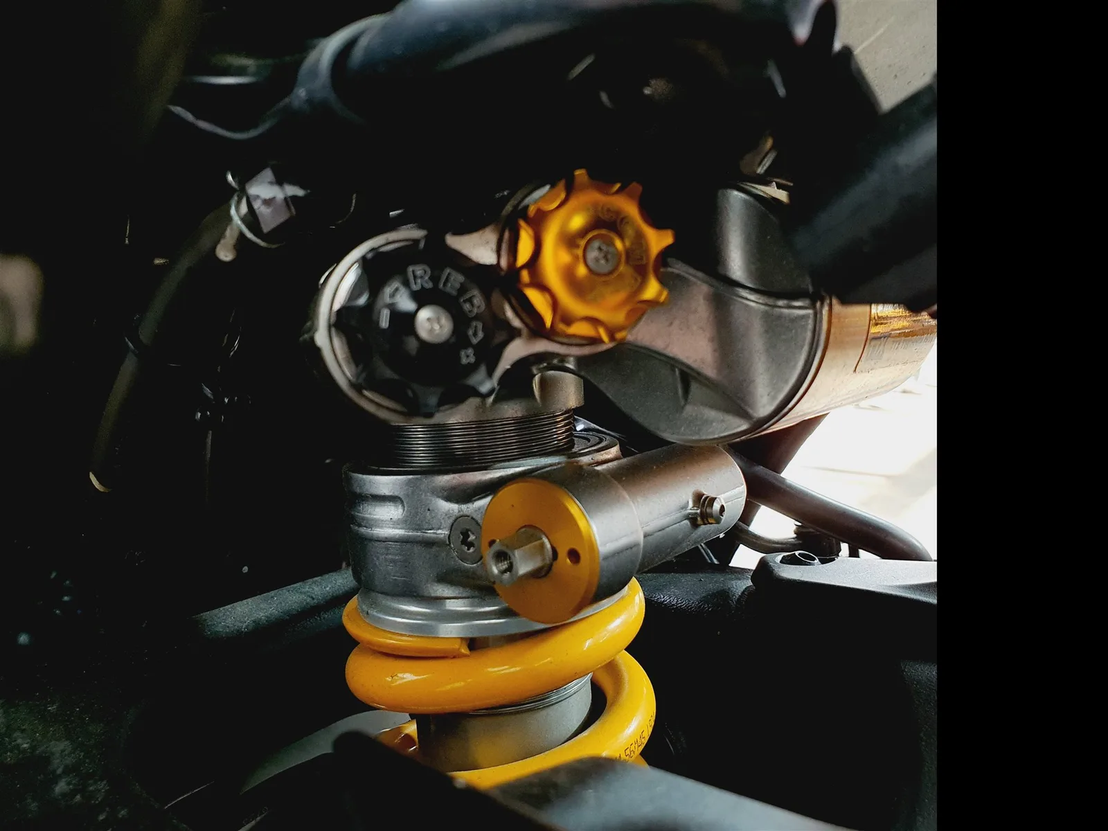 Honda CB1000 Hornet SP \*1.Hand\*IXIL\*6 Jahre Honda Werksgarantie\*Sondermodell\*