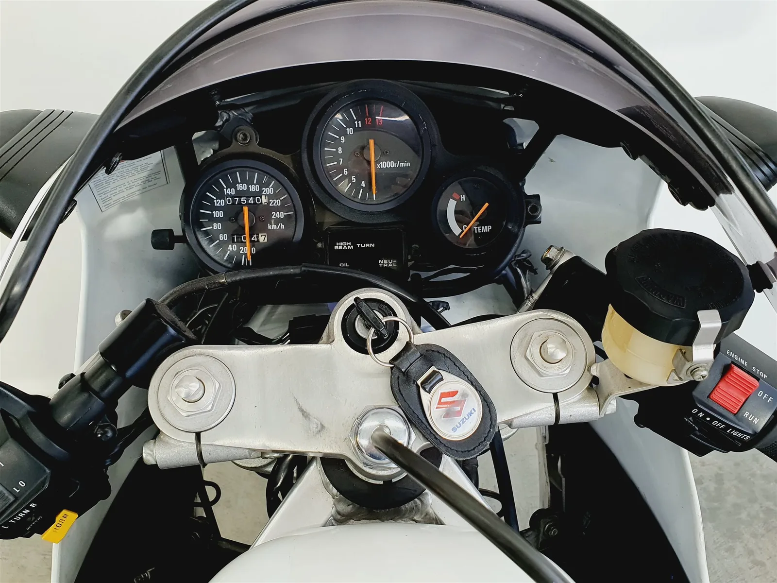 Suzuki RGV 250 \*Jolly Moto Auspuffanlage eingetragen\*VJ21\*7534km\*