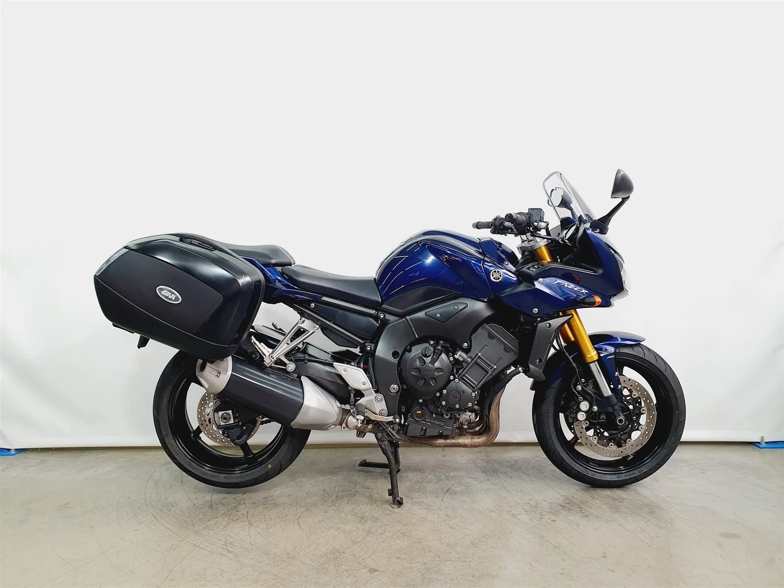 Yamaha FZ1 \*ABS\*KD/Reifen/HU NEU\*Koffer Set\*Innentaschen\*8088km\*