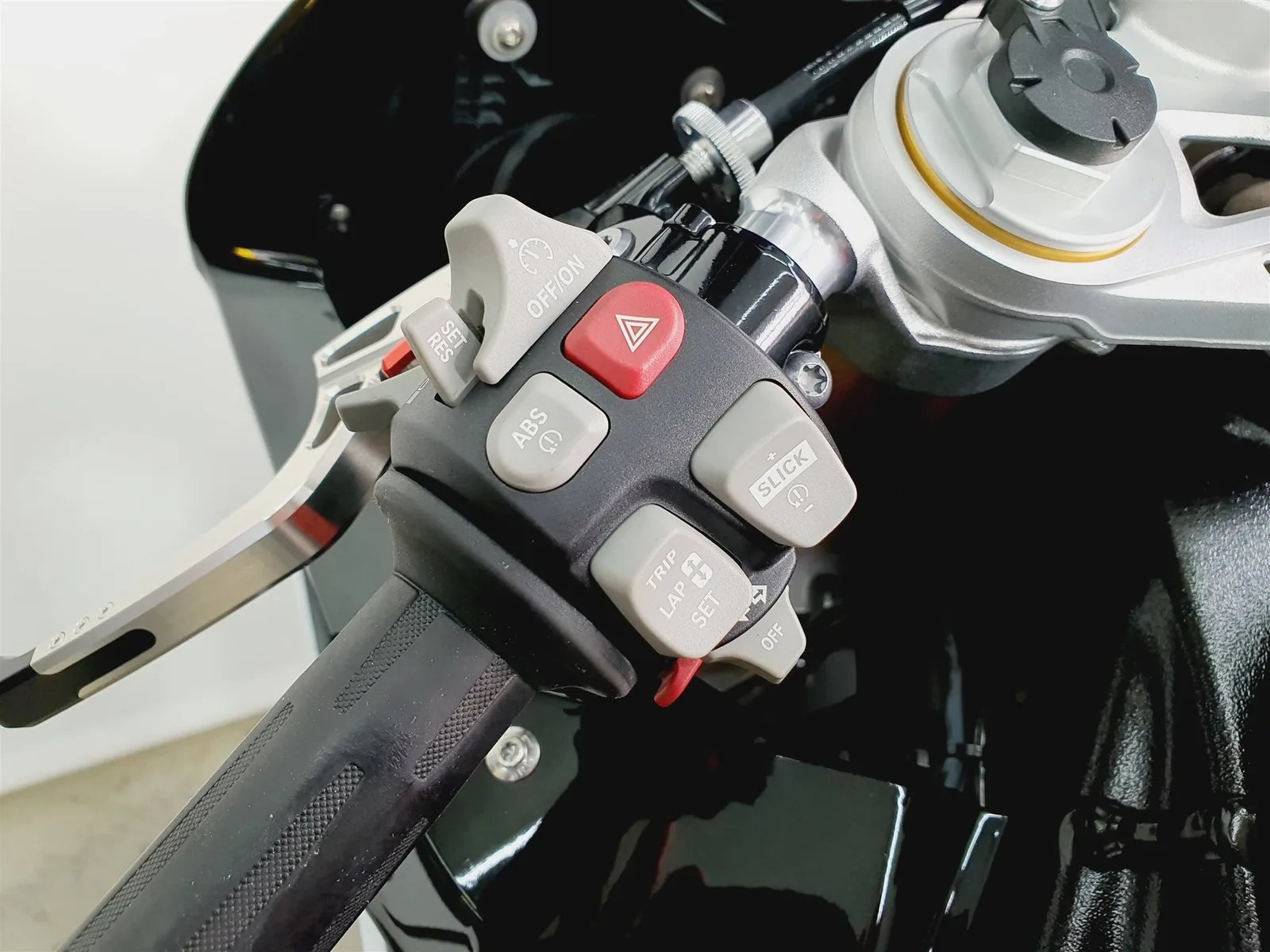 BMW S 1000 RR \*KD NEU\*HU NEU\*Alle Pakete\*Zubehör\*14233km\*Scheckheft\*