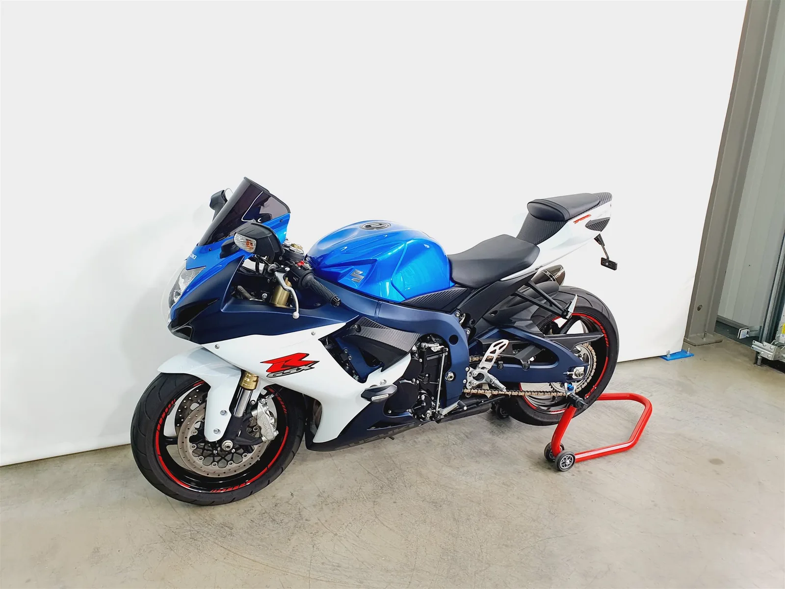 Suzuki GSX-R 750