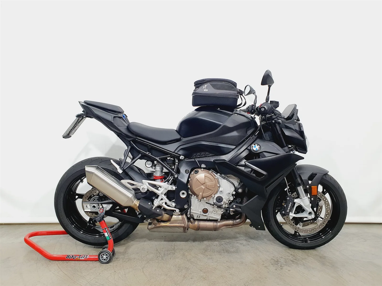 BMW S 1000 R \*KD NEU\*Sonderlackierung BMW Schwarz Matt\*11846km\*