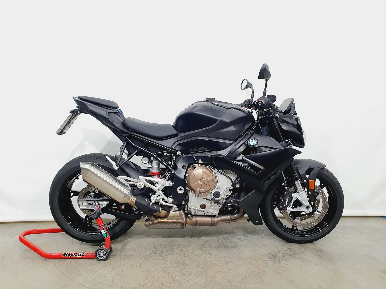 BMW S 1000 R \*KD NEU\*Sonderlackierung BMW Schwarz Matt\*11846km\*