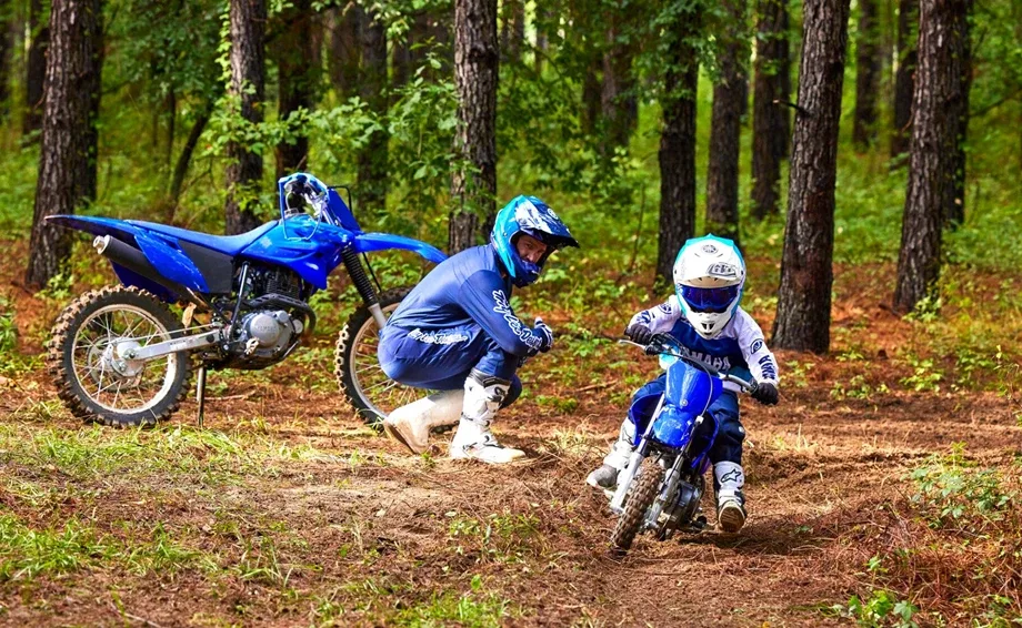 Yamaha TT-R50E, MY 2024- Icon Blue