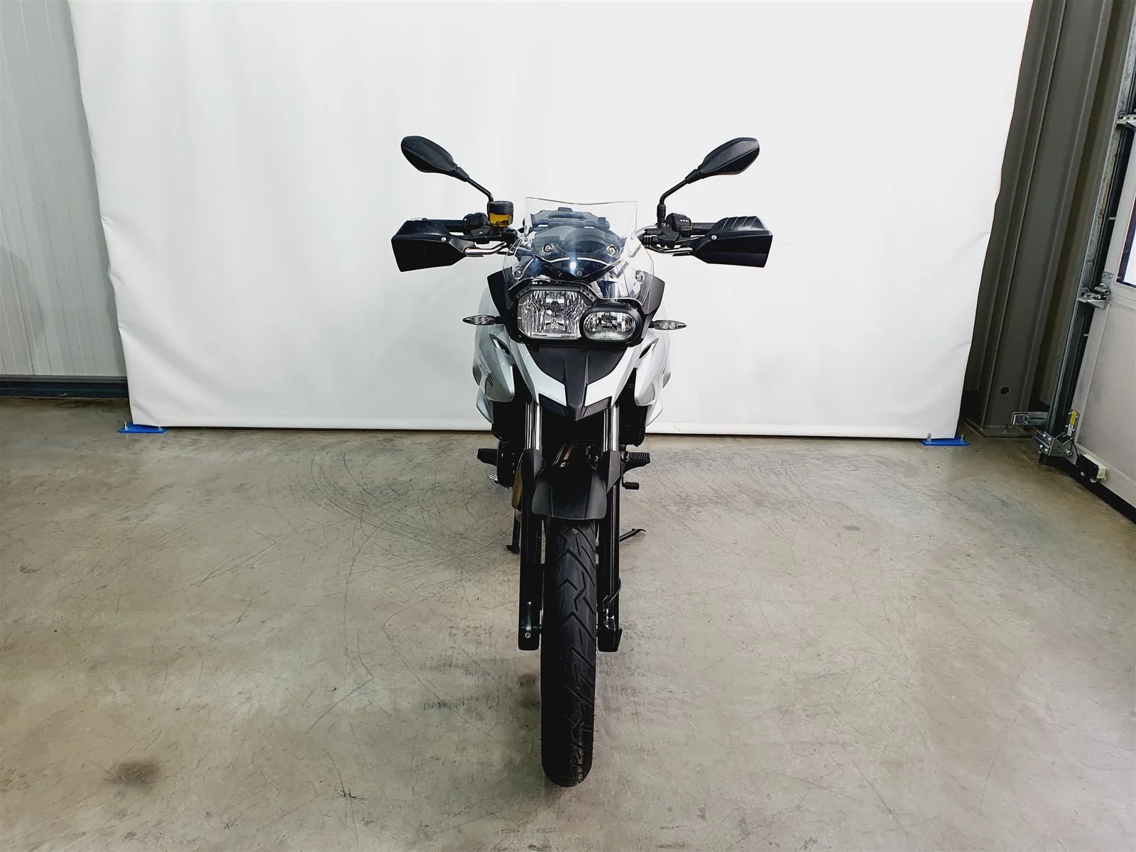 BMW F 700 GS \*KD NEU\*ESA\*Griffheizung\*Scheckheft\*Koffer\*Wunderlich\*