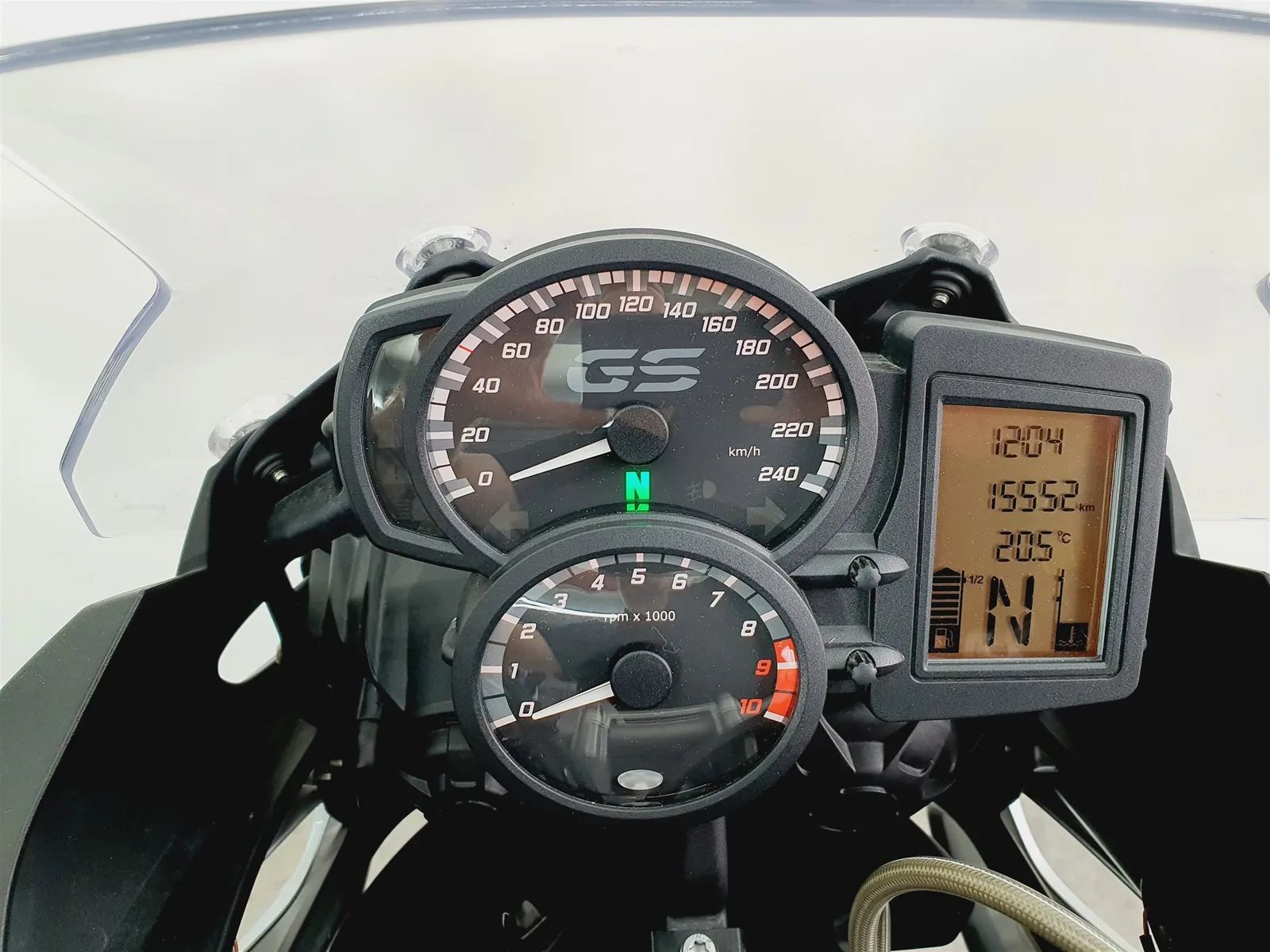 BMW F 700 GS \*KD NEU\*ESA\*Griffheizung\*Scheckheft\*Koffer\*Wunderlich\*