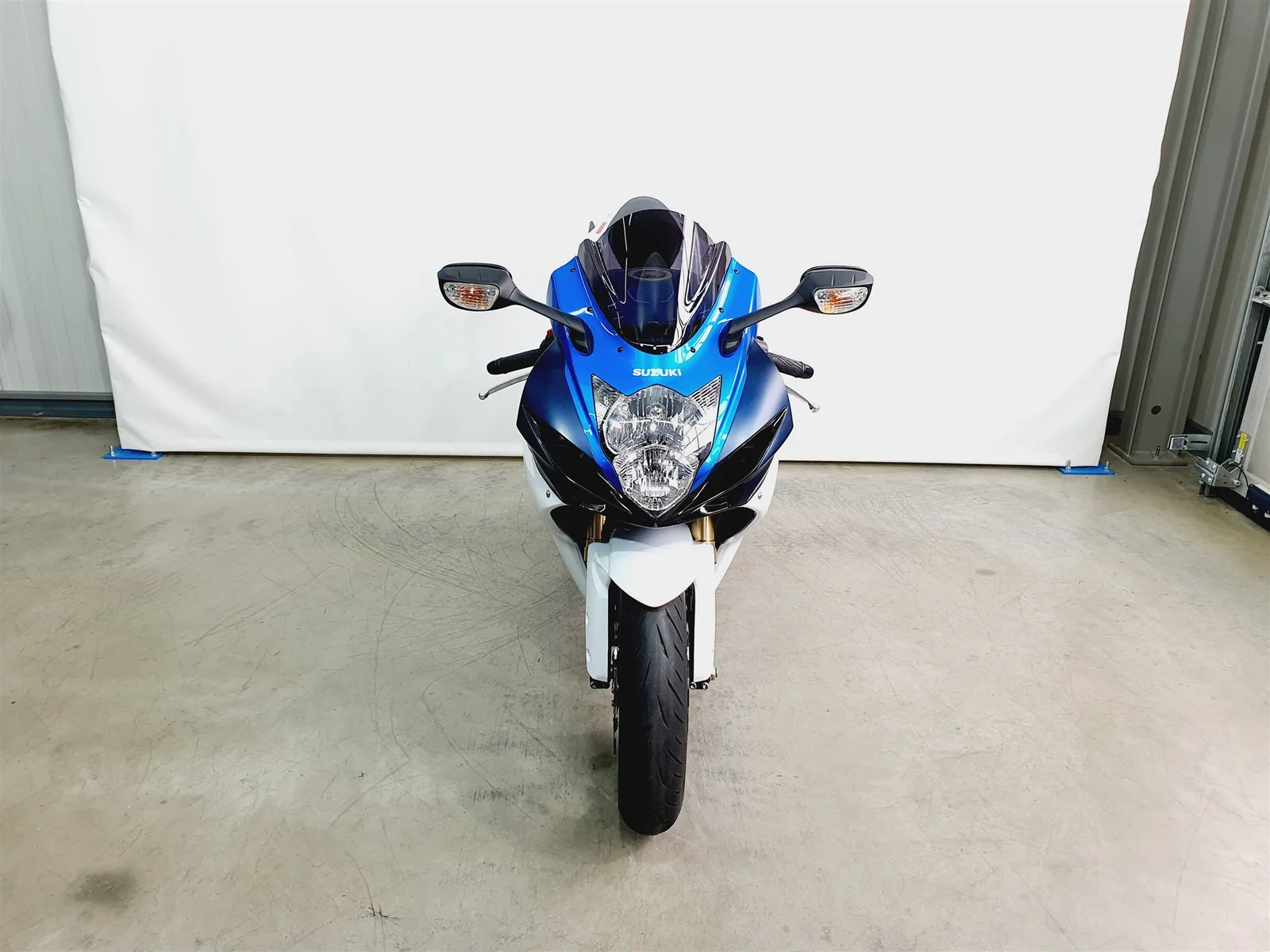 Suzuki GSX-R 750 \*KD NEU\*HU/AU NEU\*SC-Project\*PUIG\*L2\*13895km\*
