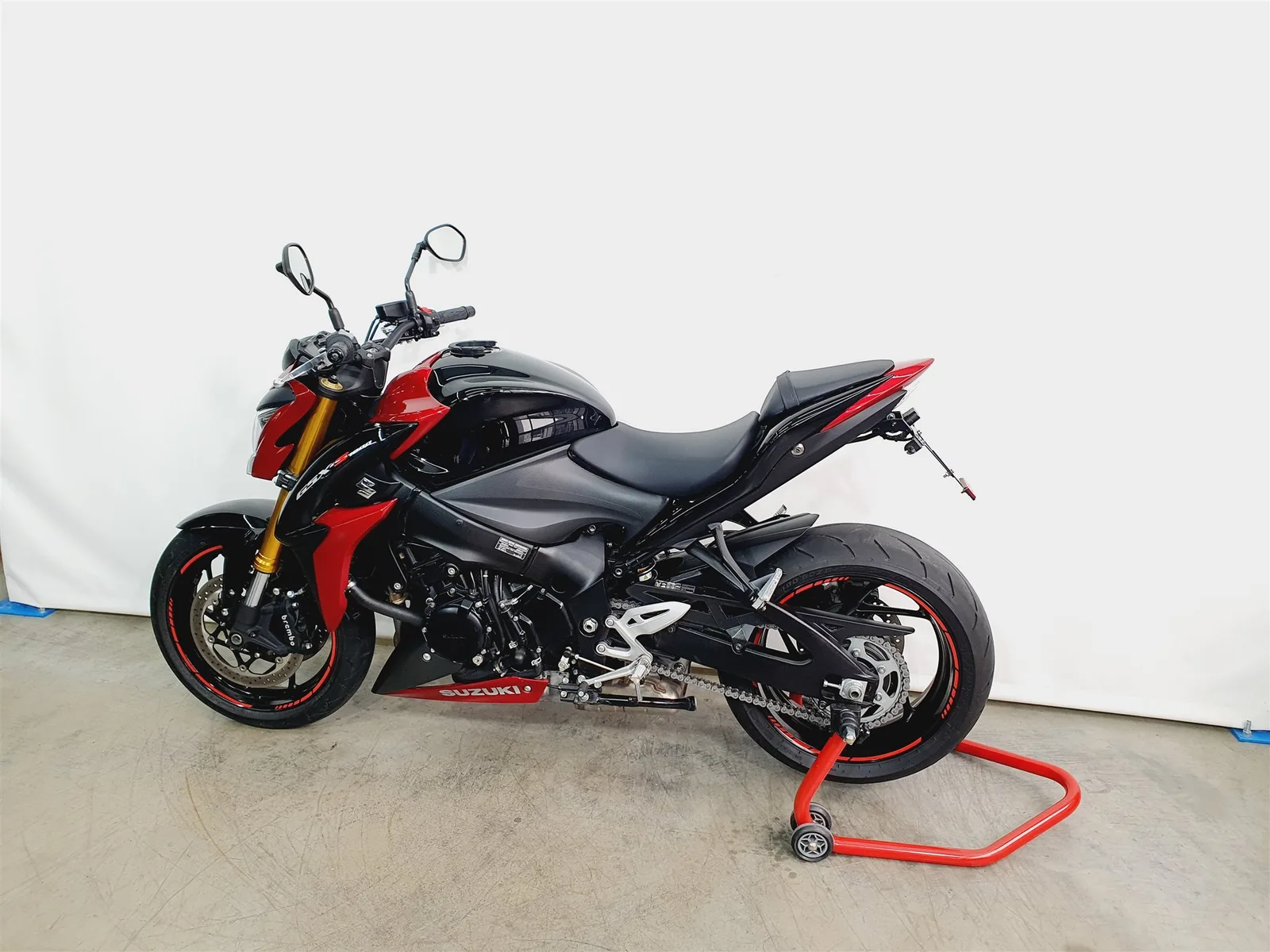 Suzuki GSX-S1000 \*KD NEU\*ABS\*TC\*LED Blinker\*8772km\*