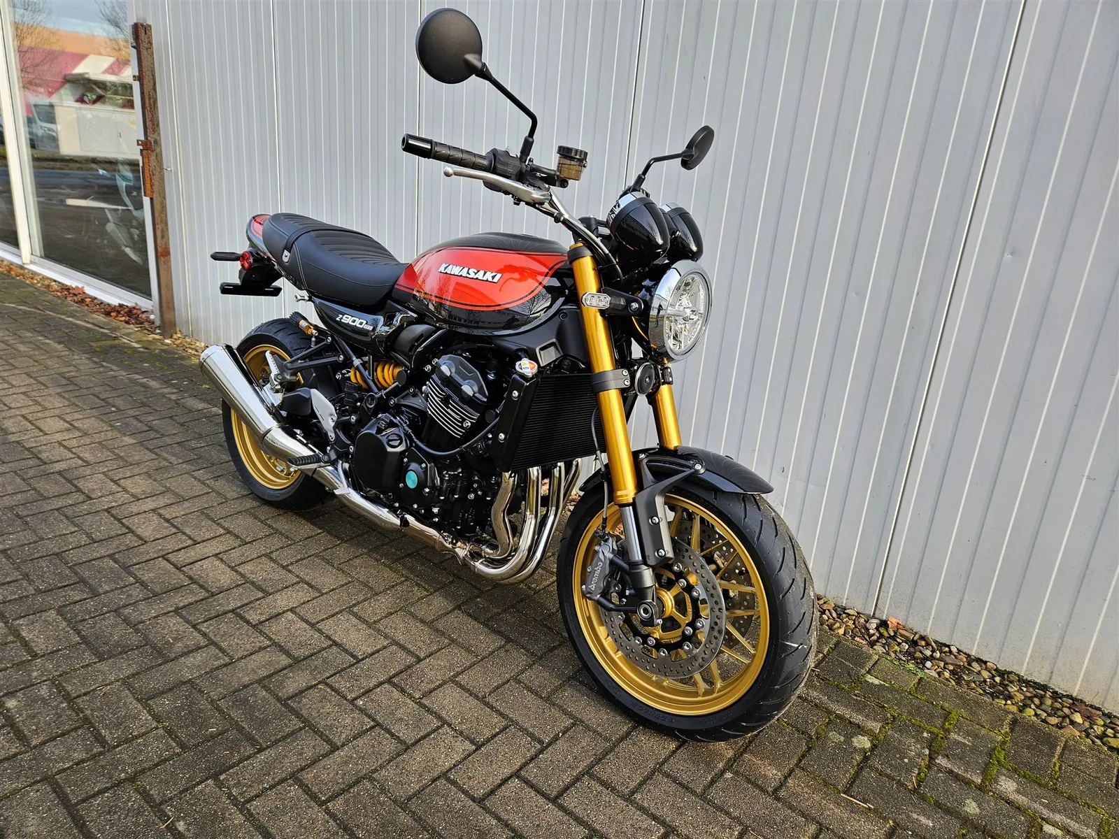 Kawasaki Z900 RS SE sofort lieferbar