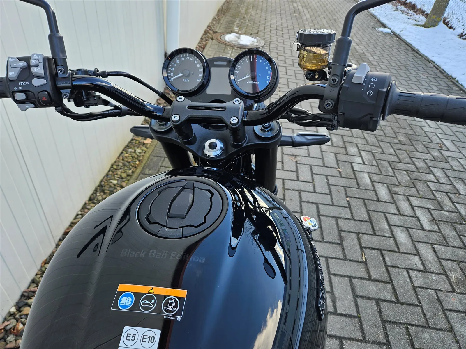 Kawasaki Z900 RS Black Ball Edition 4 Jahre Garantie! sofort lieferbar! Starterbonus sichern