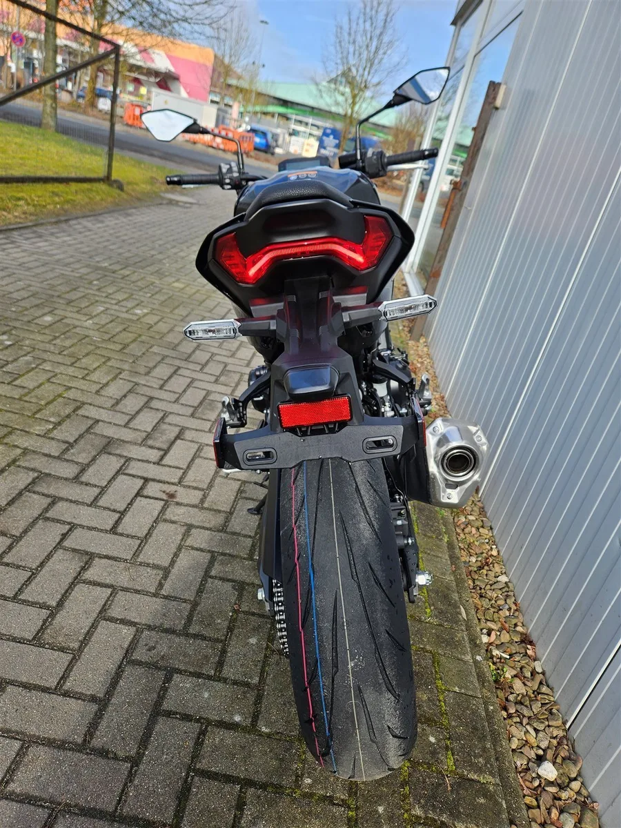 Kawasaki Z900 70kW lieferbar! 800,- Starterbonus sichern