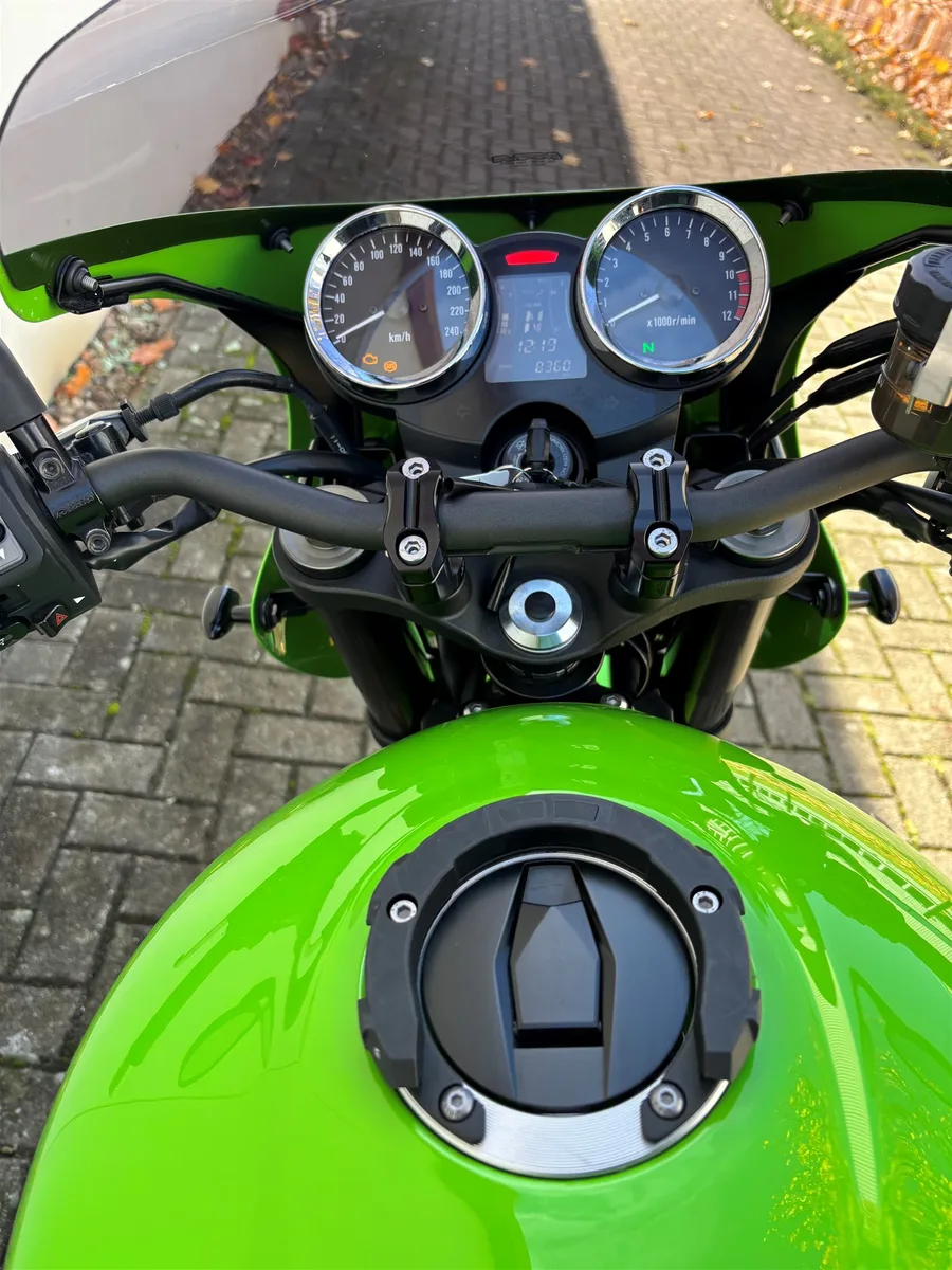 Kawasaki Z900 RS Cafe