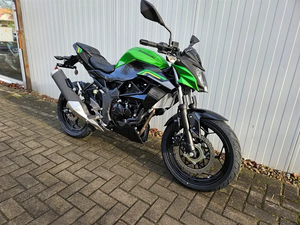 Kawasaki Z125 lieferbar! Modell 2026
