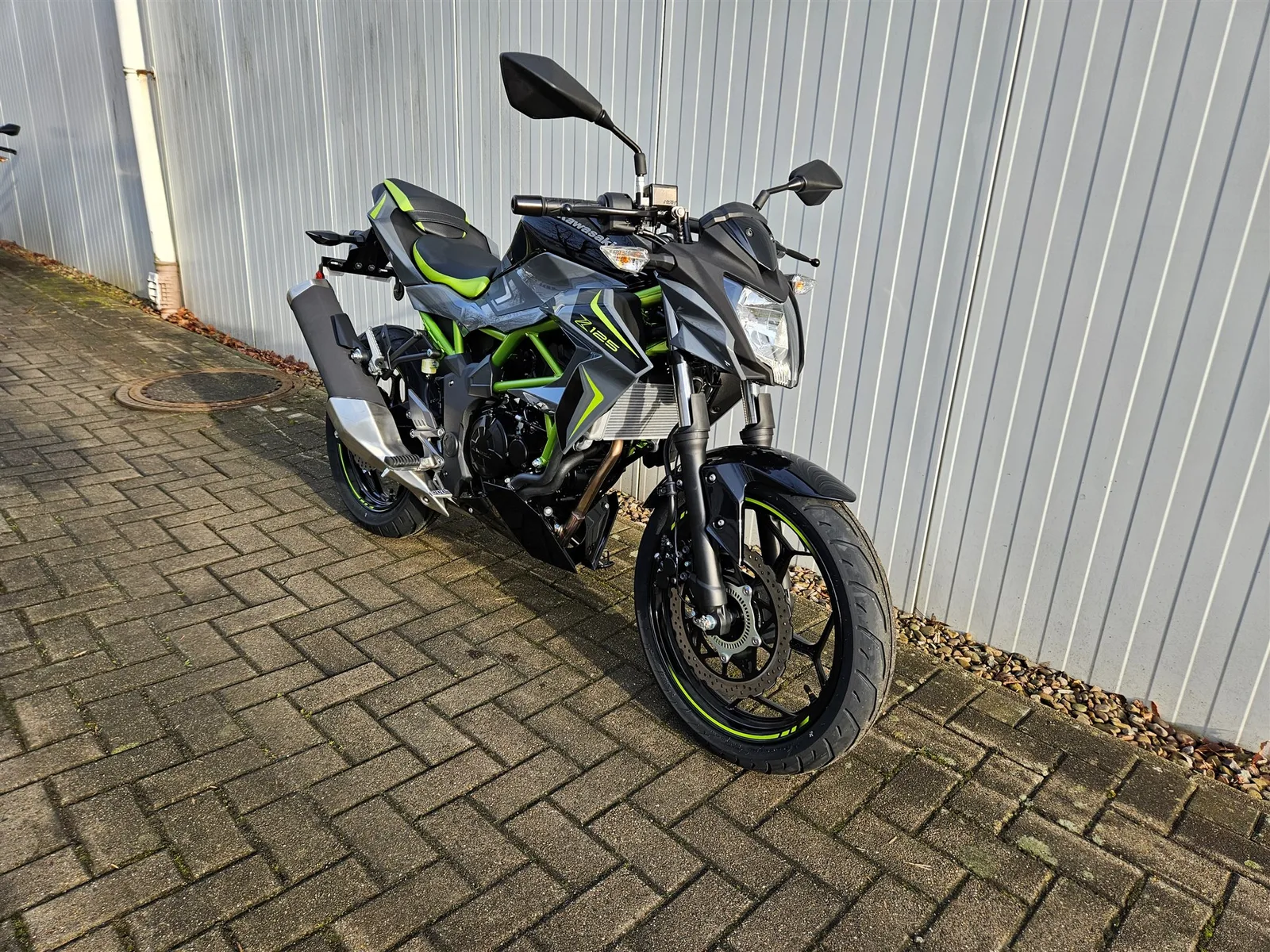 Kawasaki Z125 lieferbar! Modell 2026