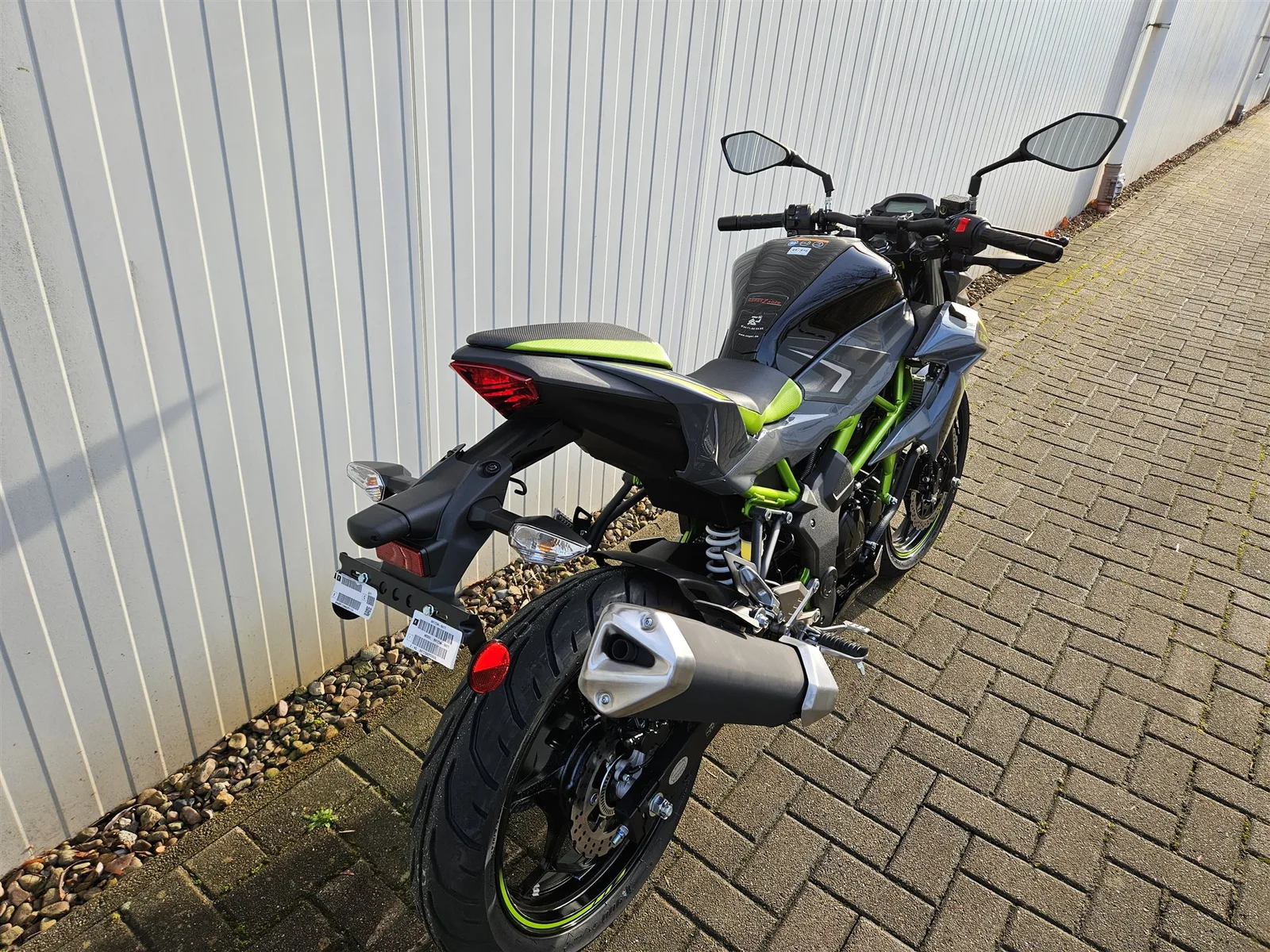 Kawasaki Z125 lieferbar! Modell 2026